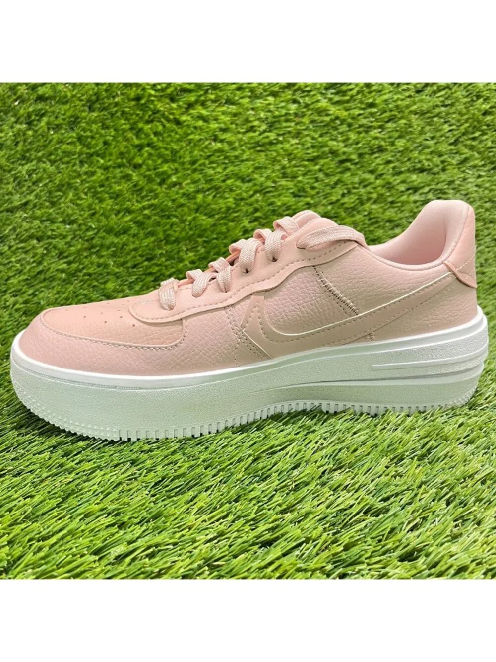 Nike please review